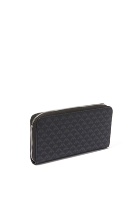 Horizontal Wallet With Embossed Logo
